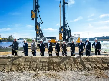 Spatenstich Neubau BAUER Maschinen in Aresing